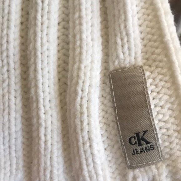 Vintage Calvin Klein Sweater - Picture 3 of 4